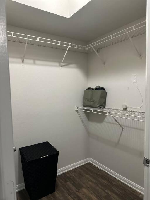 Devine Livings At Hermann Park Apartment Houston Exterior photo